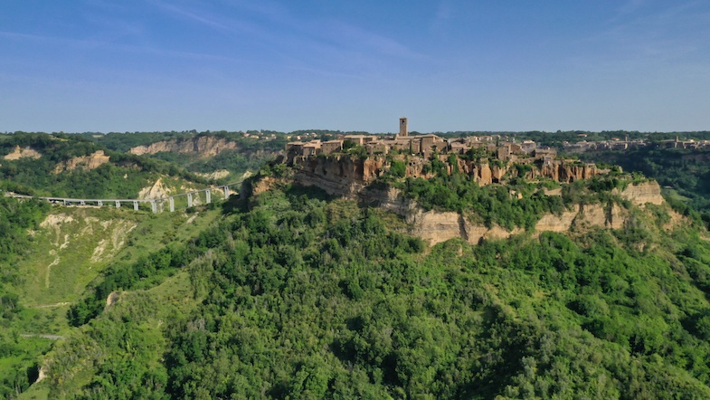 Civita di Bagnoregio aeiral primary - Photo by: Mike Shubic